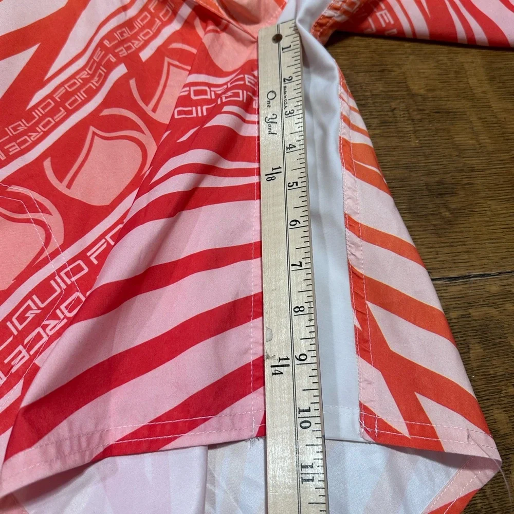 Liquid Force NWT men’s swim trunks‎ sz 36